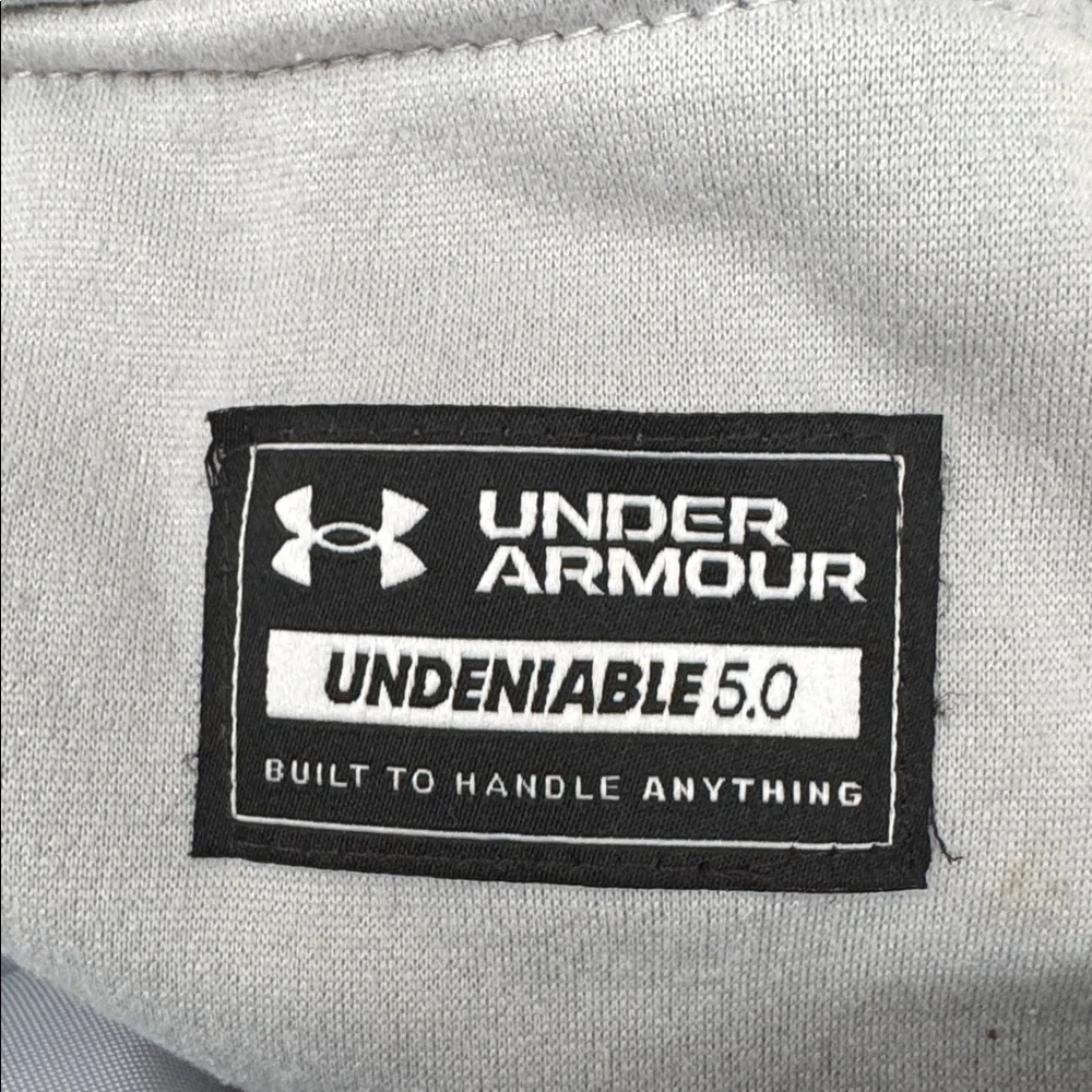 Under Armour Black Duffel Bag unisex size medium
